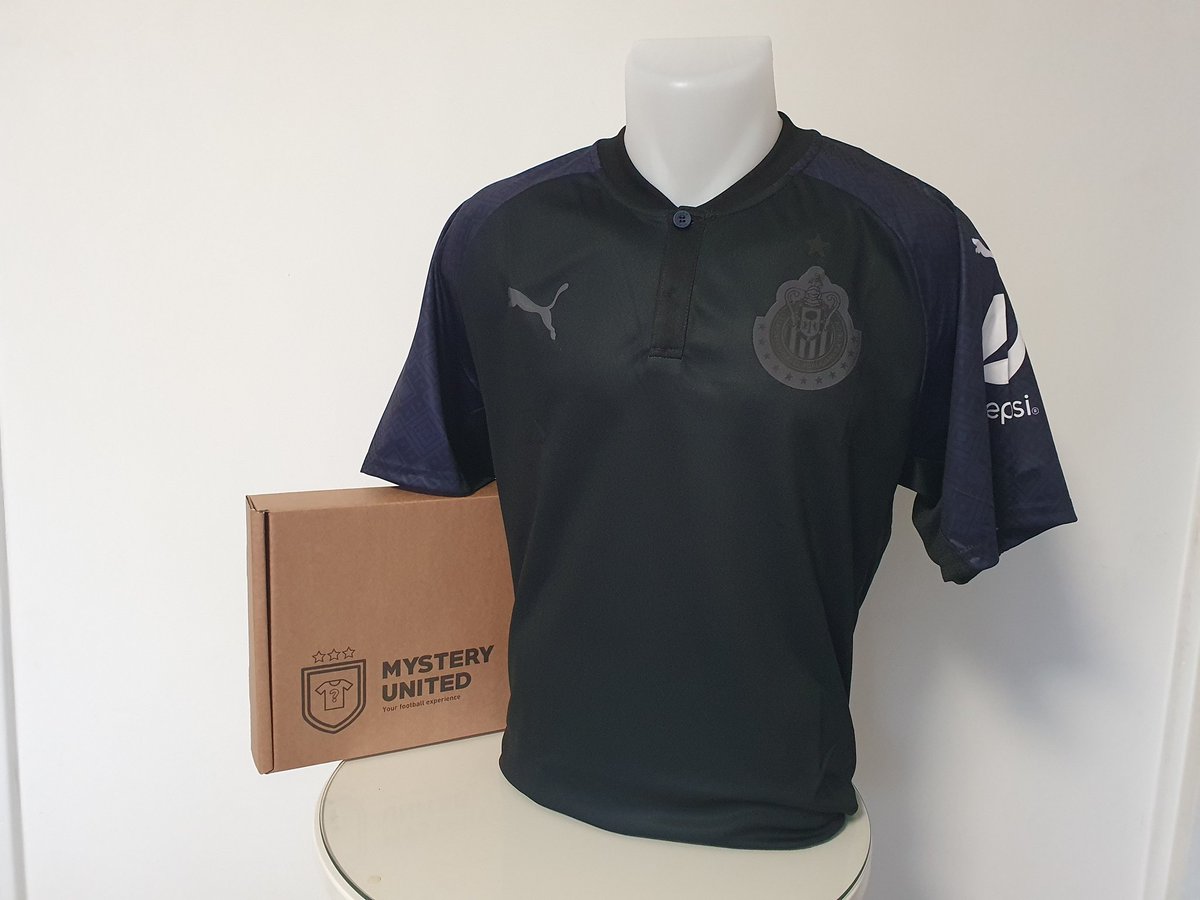 MysteryUnitedEU's tweet photo. Maakt Raheem #Sterling de openingstreffer tijdens #OEKENG? Dan geven wij een mystery box naar keuze weg! #EURO2020 

Doe mee!
🔁 Retweet
✅ Volg @MysteryUnitedNL 

Of bestel direct een gaaf shirt voor de zomer ☀️

Succes! 🔥 https://t.co/XeH0dqd7ru