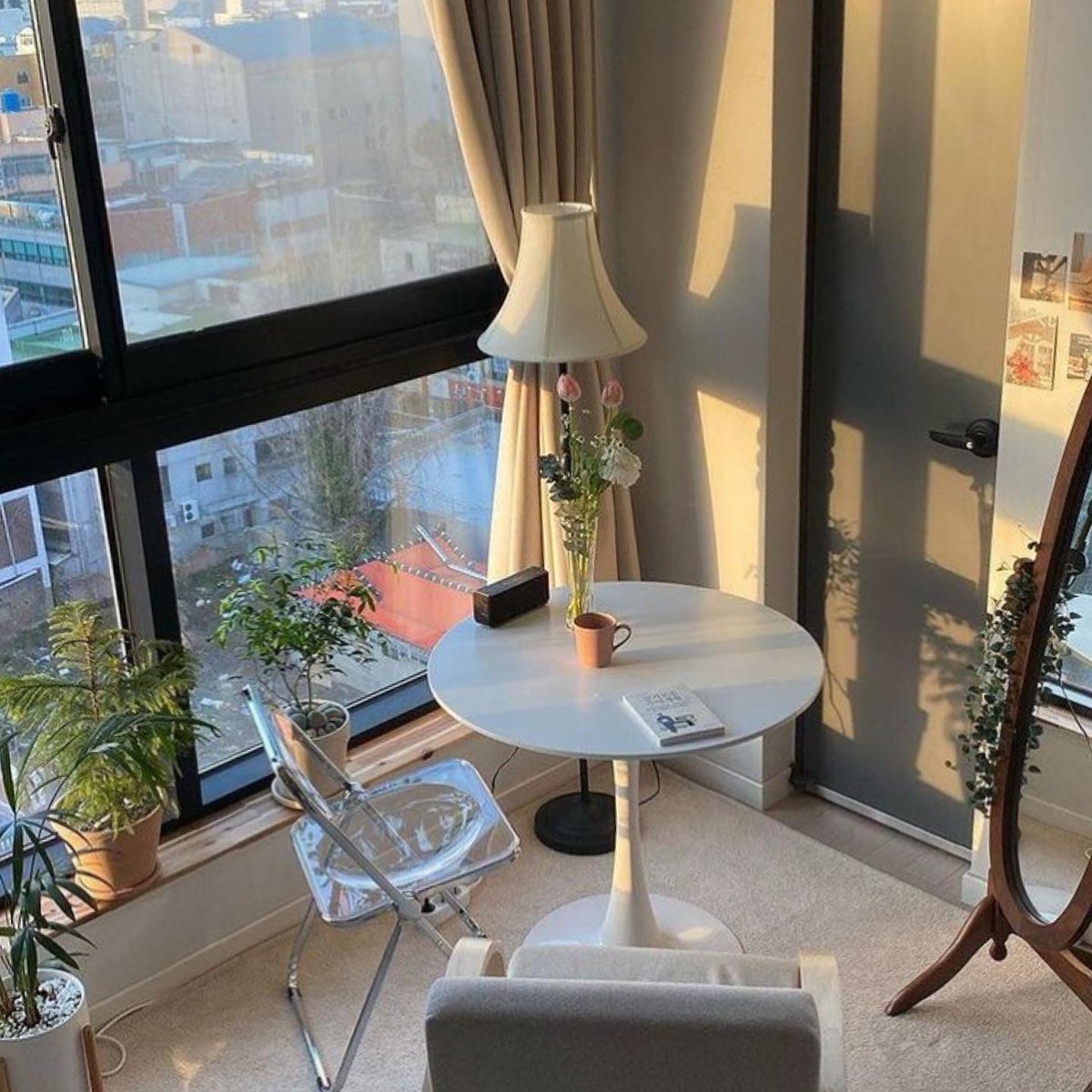 perhaps_aday's tweet image. Pre order 〰️ round table 
โต๊ะกลมสีขาวขนาดใหญ่ วัสดุทนทาน สีเข้าได้กับทุกโทนสีห้อง 

ขนาดเส้นผ่าศูนย์กลาง 80cm. / 90 cm./100 cm. ส่วนสูง75 cm.
3,390.- /3,890.-/4,290 ส่งฟรี
#แต่งบ้าน #แต่งห้อง #โต๊ะกลมสีขาว #โต๊ะขาว #โต๊ะกลม #โฮมคาเฟ่ #โต๊ะทํางาน