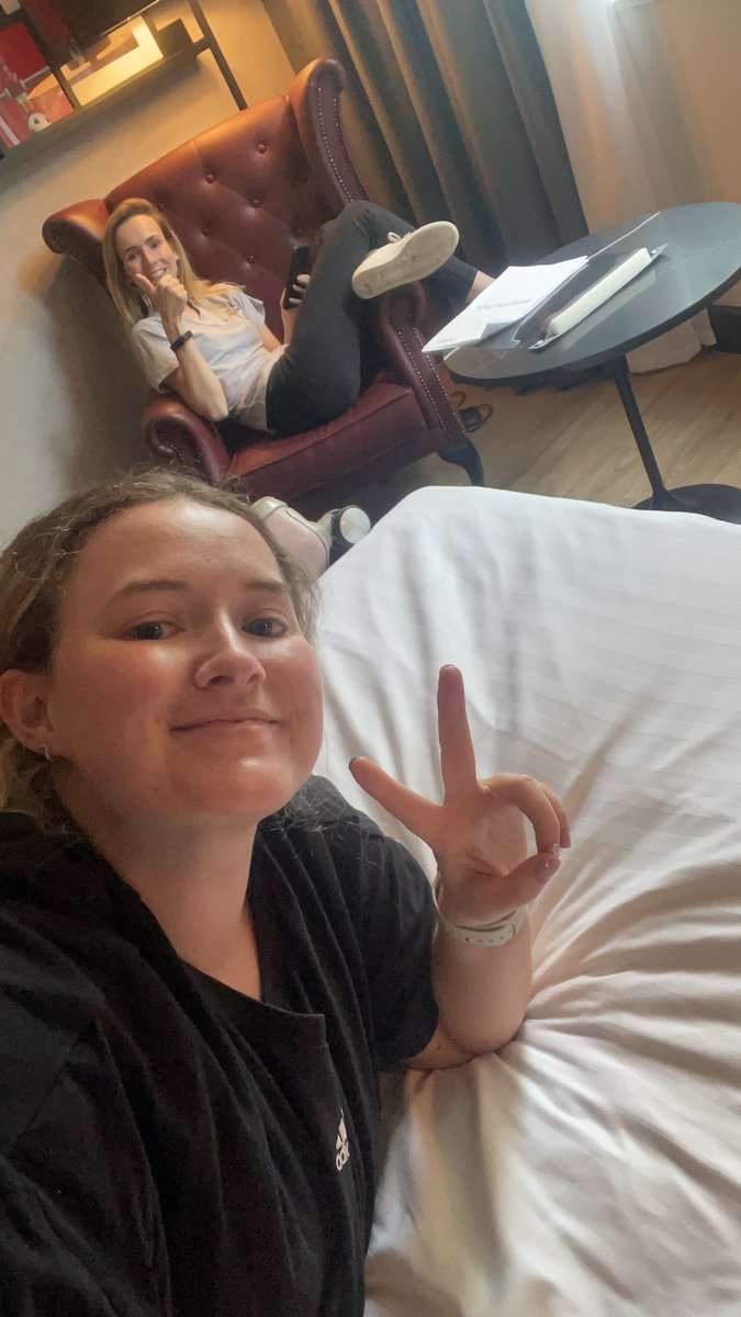 gillon_miss's tweet photo. Back in the U.K. finally! Day 1 of hotel quarantine and I think we have struck gold with our hotel, only 10 more days until freedom…. #thejoysofbeingdoublevaxxed 😩🙈 https://t.co/un4rfKDKLB