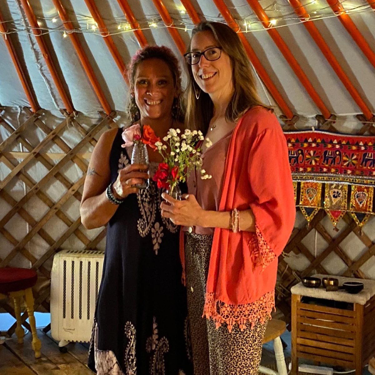 SoultreeT's tweet photo. 🌸 A wonderful evening at Yurt in the City last night for our Heart & Spiritual Nourishment workshop!🌸😍🙏🏼
Here’s to many more!🌈☀️🙏🏼
#heart #spiritualnourishment #feelingblessed #connecting #sacredcacao #love #crystals #massage #meditation #chakracleanse #happiness #cardiff https://t.co/09wG4JZnx1