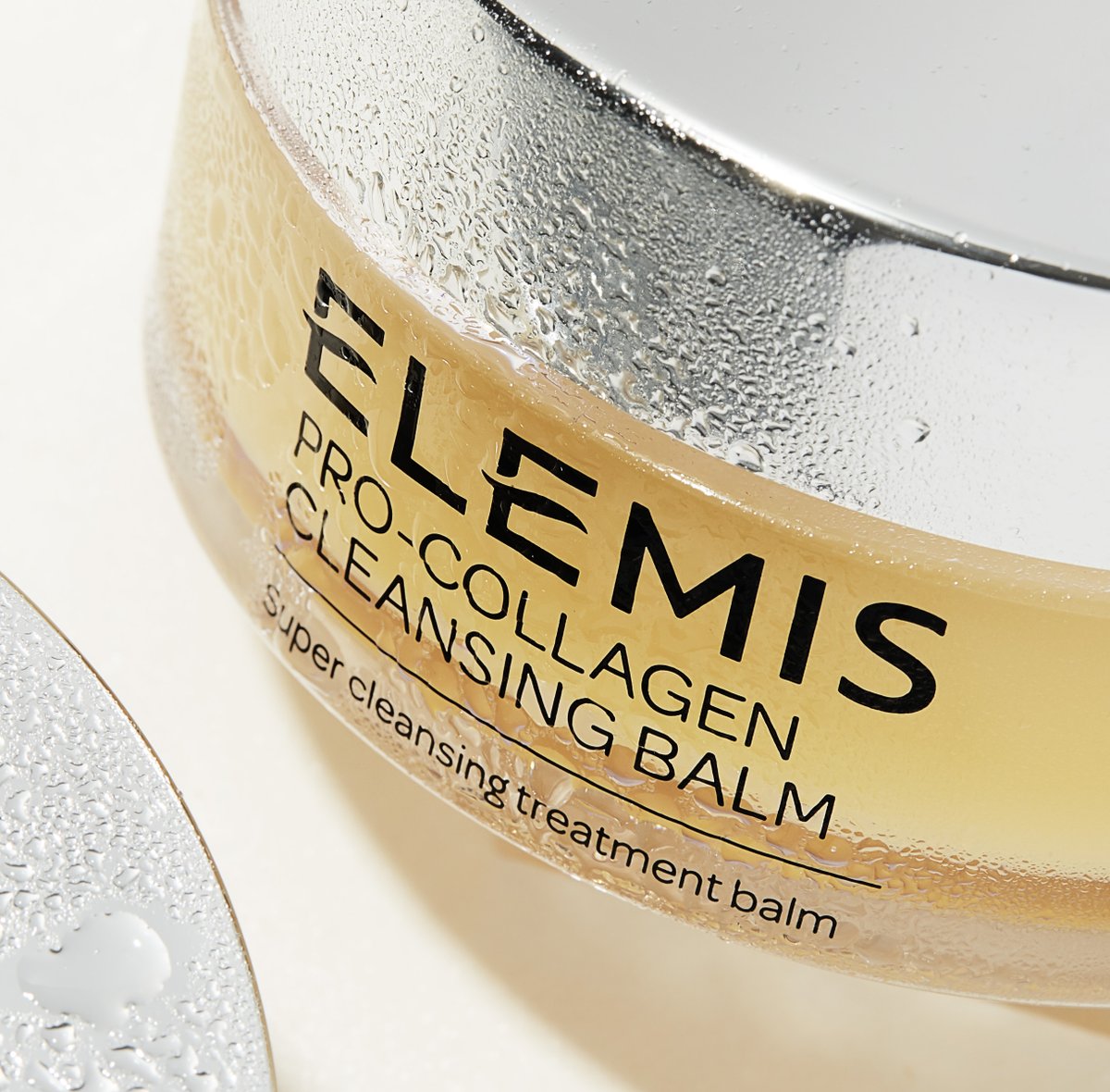 #ELEMIS Pro-Collagen Cleansing Balm - A nourishing cleansing balm that melts away makeup, daily pollutants and impurities for a soft and glowing complexion. £44 from our spa shop 😊