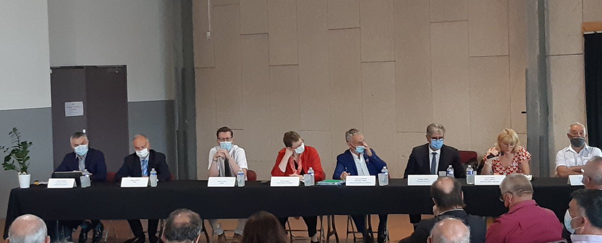 karinebrun7's tweet photo. AG @Maires_Ruraux 31 pour évoquer les sujets qui préoccupent la #ruralité devant les services de l’Etat,parlementaires,élus départementaux.
➡️déserts médicaux
➡️carte scolaire…..
➡️DGF
L’AMR31 c’est 200 communes adhérentes de -de 3500 hab pour défendre et promouvoir la ruralité. https://t.co/kjJn8TYhRM