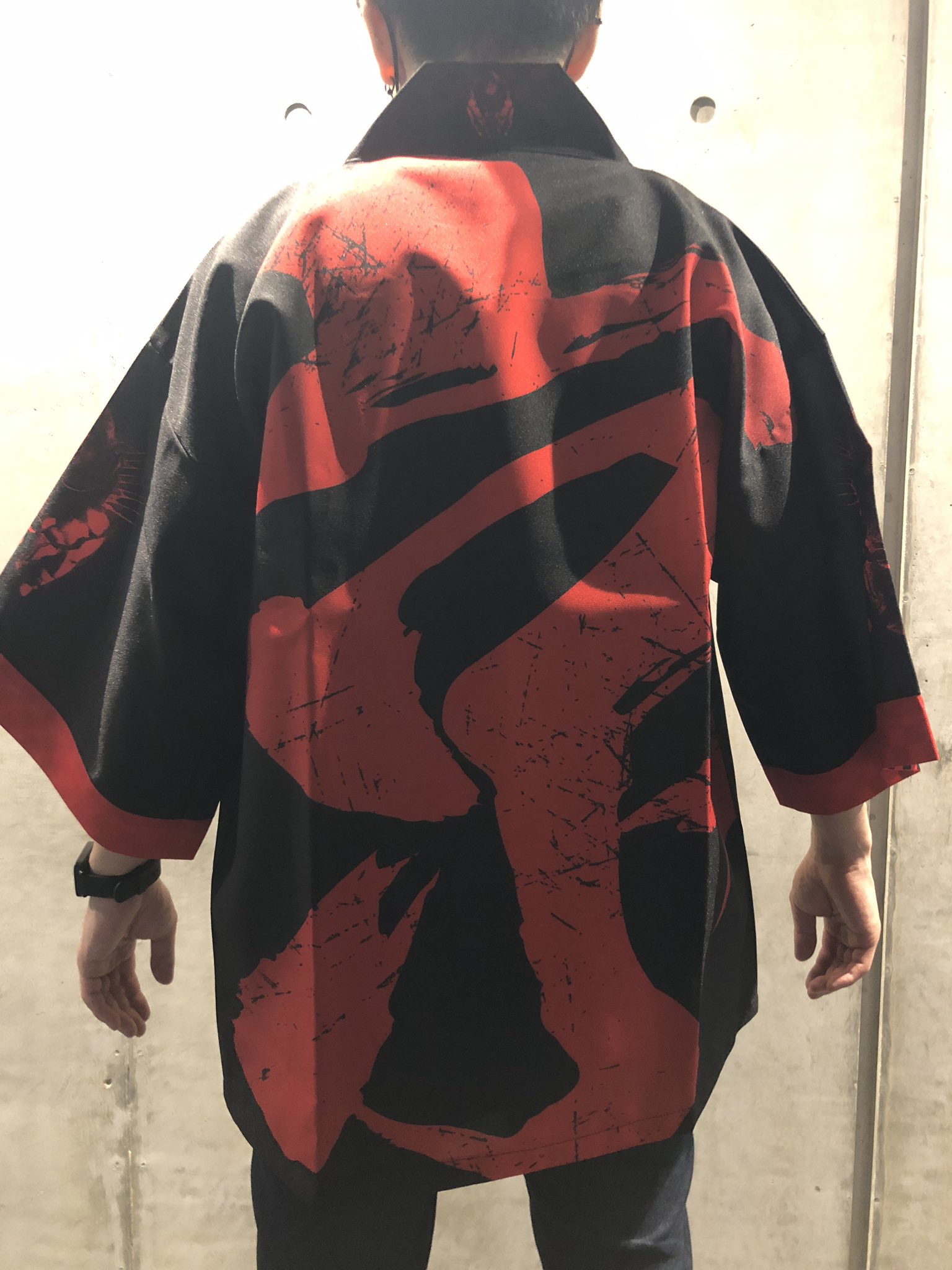 京 على X: 