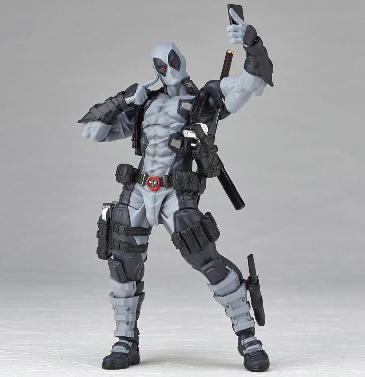 ExcluMagazine's tweet photo. 💥 PRE-ORDER INFO 💥

Last week we saw the new Amazing Yamaguchi Deadpool 2.0 and now we're being treated to an X-Force version of the figure too with pre-orders now open in the usual places. This guy is priced up at $99.99 and is expected to release sometime in late December. https://t.co/U2NVNoxQCW