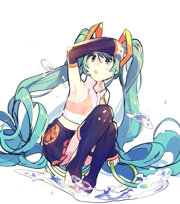 雨ばっかでいけ好かないので夏っぽい少しオリミクちゃん! 
