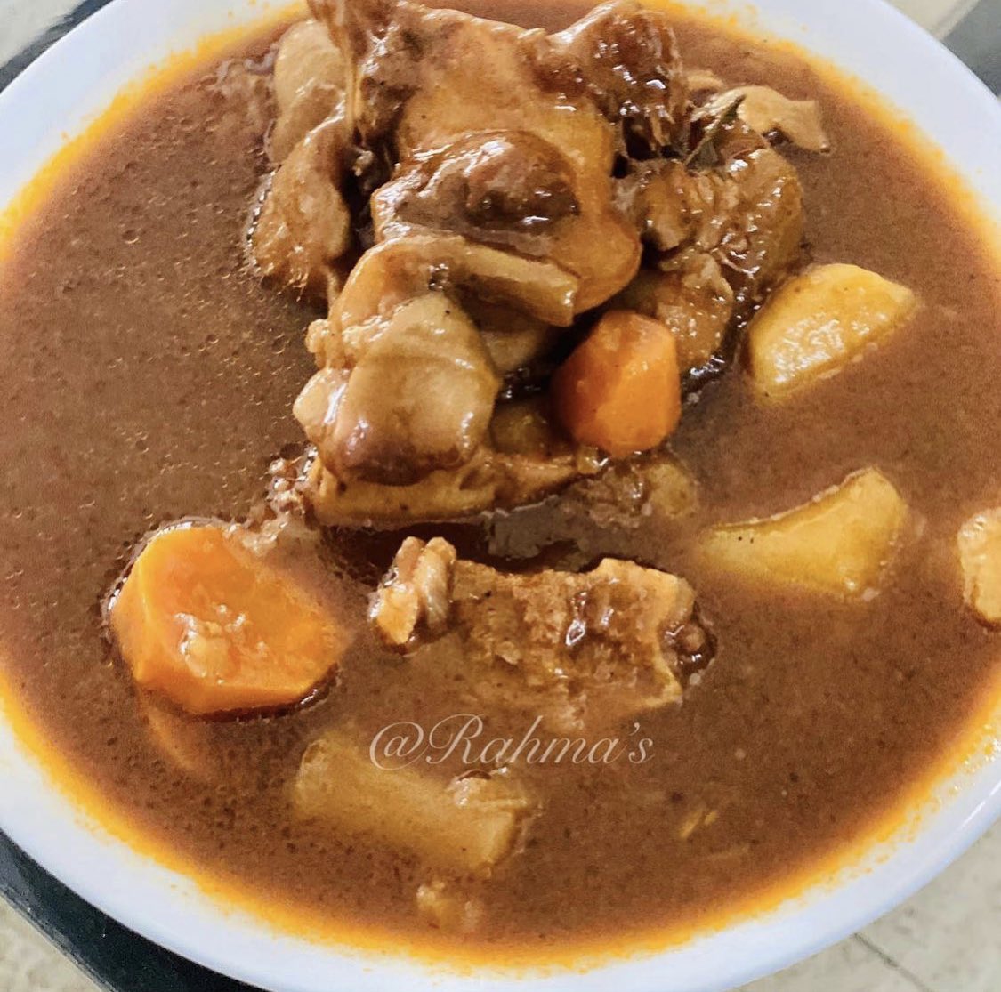 rahmaskitchen's tweet photo. Happy Saturday💃🏾🕺🏾On our menu today, we have SupaKanja, Palasas(Haako), Chereh bomba, Ebbeh, Fufu, Nyambeh-nyebeh, Grilled fish, Peri-peri chicken, Hot &amp; spicy wings, Cowfoot soup, Local juice etc 📲 7994914. We are on the Duplex road, Kololi. #superkanja #plasas #chereh #ebbeh https://t.co/jBGhucO9Z2