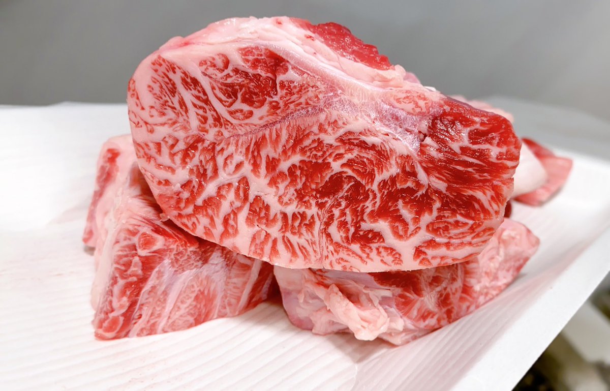 chisamacho's tweet photo. 今日は美味しいお肉が手に入ったので5時間煮込んだビーフシチュー☺️💕 https://t.co/mGx7uko6bc