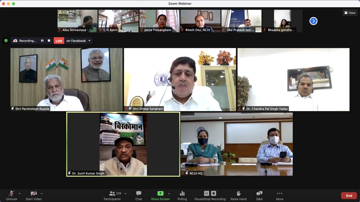 ncuicoop's tweet photo. Dr. Sunil Kumar Singh, President, BISCOMAUN speaking as Key Note speaker during NCUI International #CoopsDay event said that BISCOMAUN was at fore-front in relief work during covid crisis
@SunilKu89918726 @DrMahajanSudhir @SavitriSingh210 @coopnews @PIB_India https://t.co/zO06HtBuRQ