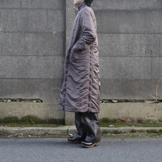 yoyew_theshop's tweet photo. 梅雨時にもおすすめのナイロンコート
https://t.co/xu8eu3DVv3
#古着
#fashion
#ファッション
#YoYew
#ヨーヨー
#nylon
#ナイロン https://t.co/IrHvY33apr
