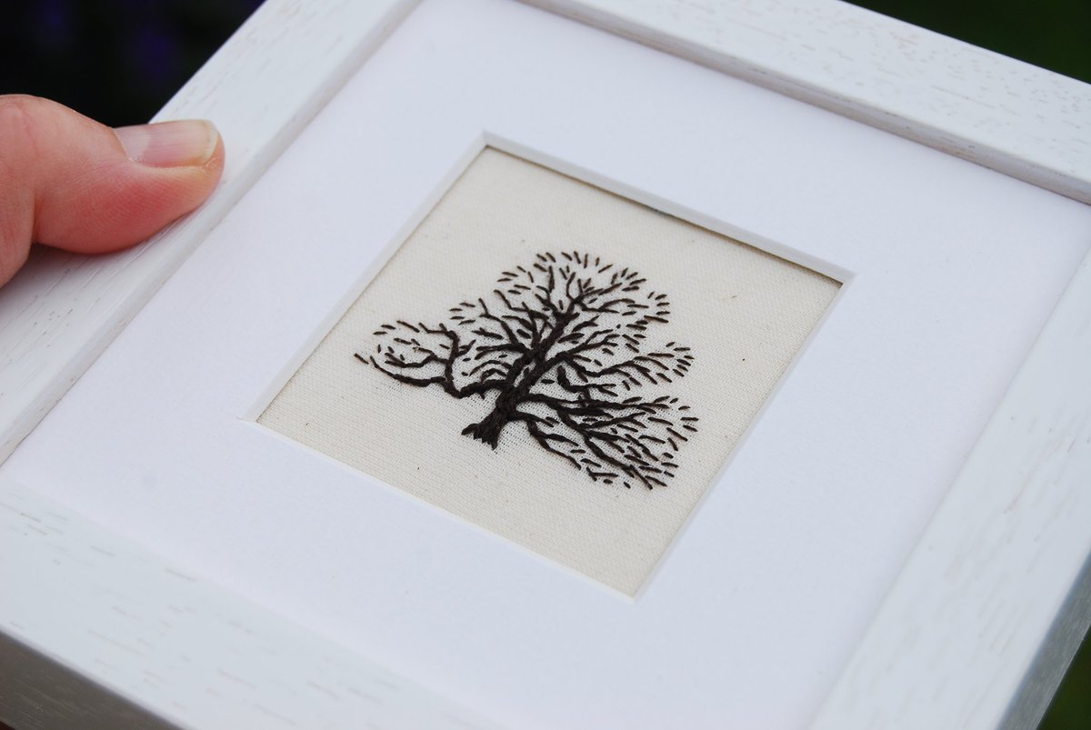 cognissart's tweet photo. Couple of new Winter Tree studies, framed in new deep frames - like them? These will be making their debut at the postponed @PDArtisans #GreatDomeArtAndDesignFair2021 10-12 September. However, if they take you fancy you can always DM me for details 😊
#wintertrees #skeletontrees https://t.co/sGjkI63vHD