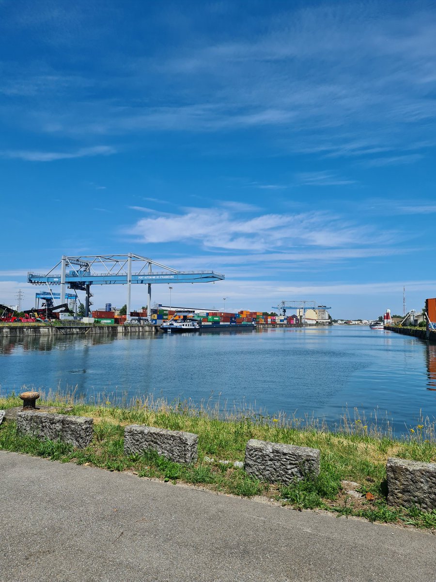 C'est parti pour la balade en bateaux électrique @Batorama <a href="/Twapero_SXB/">Twapéro Strasbourg 🥨</a>