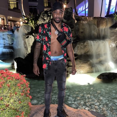 SuaveDaBoss_'s tweet photo. #NewProfilePic https://t.co/7579H4mmRr
