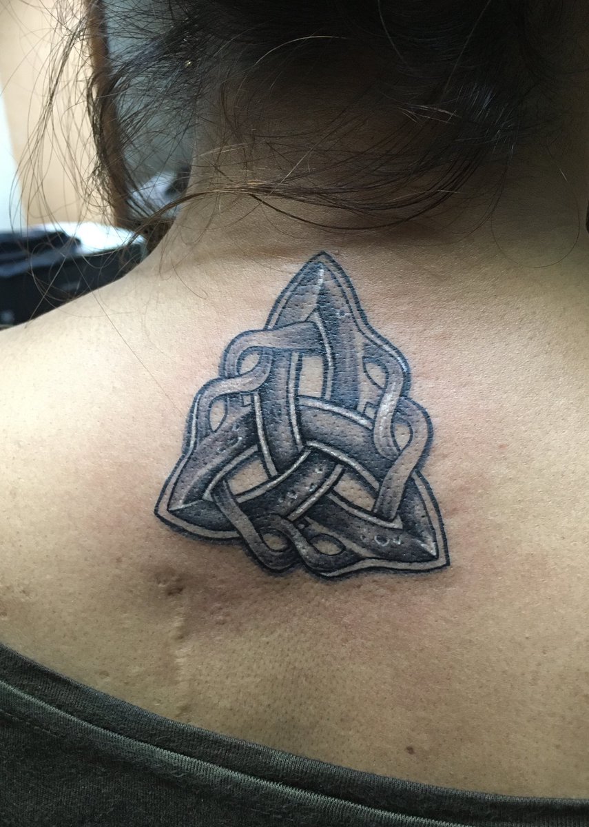 getskinked's tweet photo. trinity knot with infinity..
tattoo and originalartwork..
#trinityknot #triquetra #infinity #celtic #knot #mind #body #soul #past #present #future #tattoo #originalartwork #customdesign #getskinked #art #sketch #design #india #bombay #mumbai https://t.co/8gIWb6bjHr