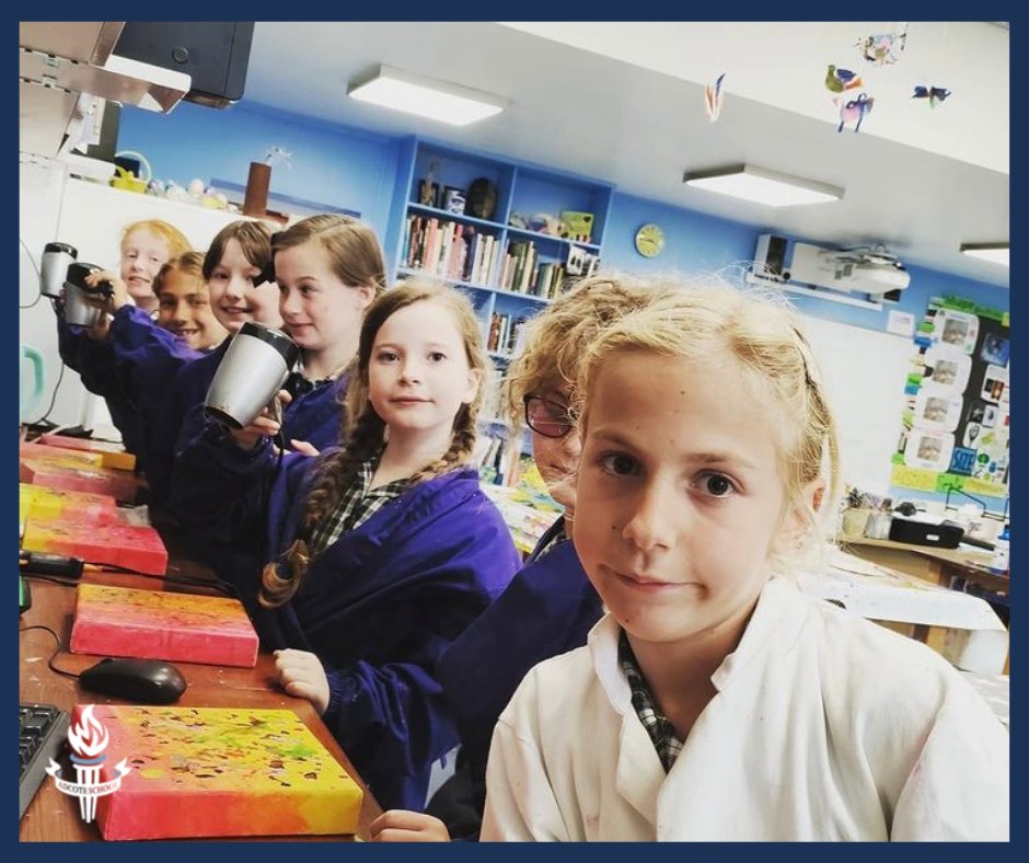 AdcoteSchool's tweet image. #ChildrensArtWeek Years 3 & 4 used grounding in acrylic techniques and splatter to create their canvas art having been inspired by African art and Chris Ofilil.
#AdcoteArt #advancedtechniques