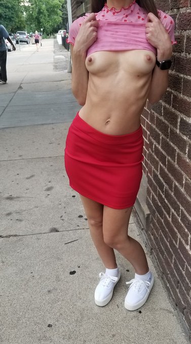 A little teaser from the scorching hot footage my hubby and I took last night! Keep an eye out for teaser<a href="/tag/exhibition"class="tags"><span>#exhibition</span></a><a href="/tag/nsfw"class="tags"><span>#nsfw</span></a><a href="/tag/flashinpublic"class="tags"><span>#flashinpublic</span></a><a href="/tag/exhibithotw"class="tags"><span>#exhibithotw</span></a>