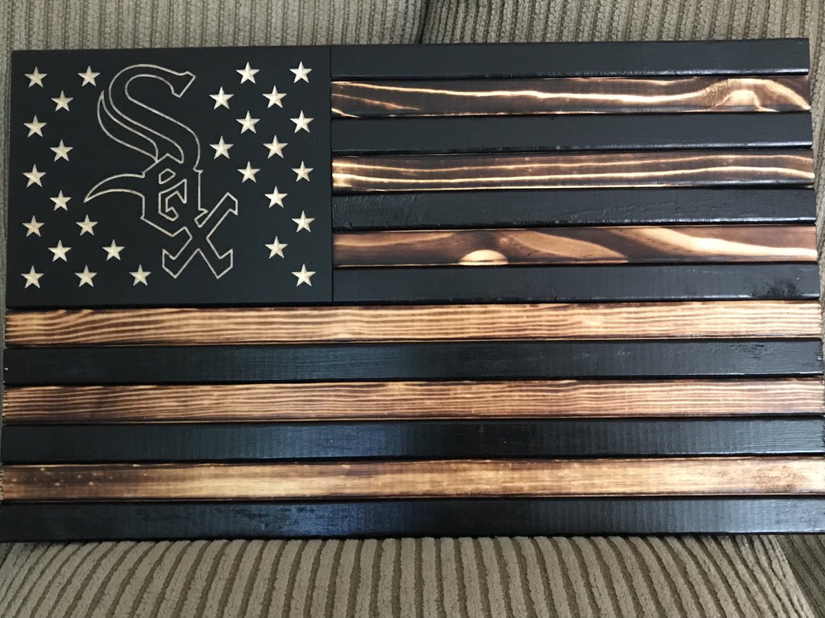 KentuckySoxFan's tweet photo. My AWESOME sister shipped me this a month ago for my 50th. Thought it would be a great time to share it with White Sox Twitter! https://t.co/L6uTySALIS