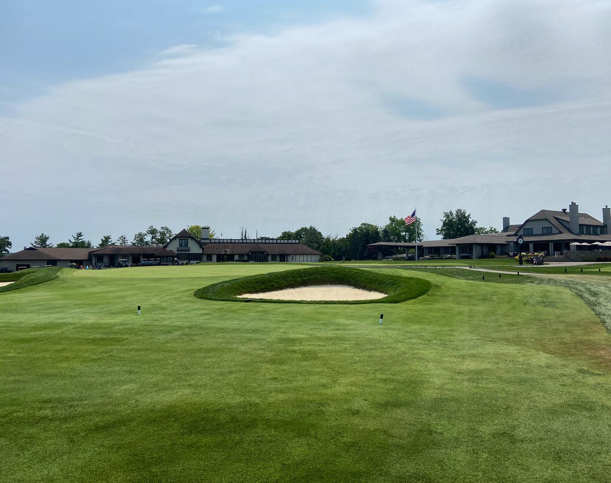 Blythefield Country Club - Hole 9 ⛳️
#Michigangolf #GolfMichigan