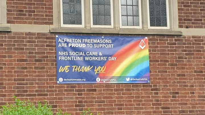 Displaying a new banner at #Alfreton Freemason's Hall.  

#Derbyshire Alfreton Freemasons proud to support #NHS Social Care and Frontline Worker's Day
#DerbyshireFreemasons