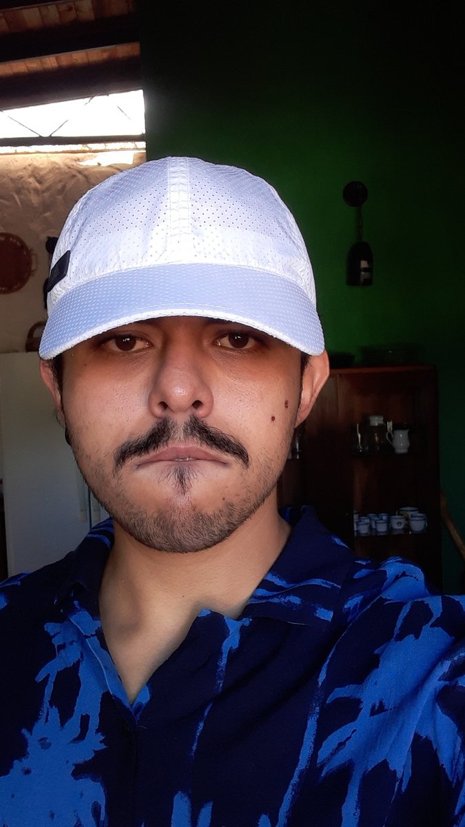 pxsxtxv's tweet photo. Shh que hora tiene ahí menor https://t.co/1JzehQj62f