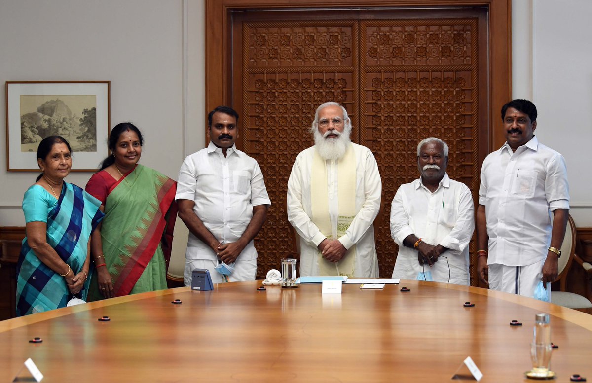 Interacted with @BJP4Tamilnadu President @Murugan_TNBJP and the Party MLAs from Tamil Nadu - Nainar Nagenthran, @VanathiBJP, @MRGandhiNGL and @ck_saraswathi. They shared their vision for the development of Tamil Nadu. Best wishes for their future endeavours.