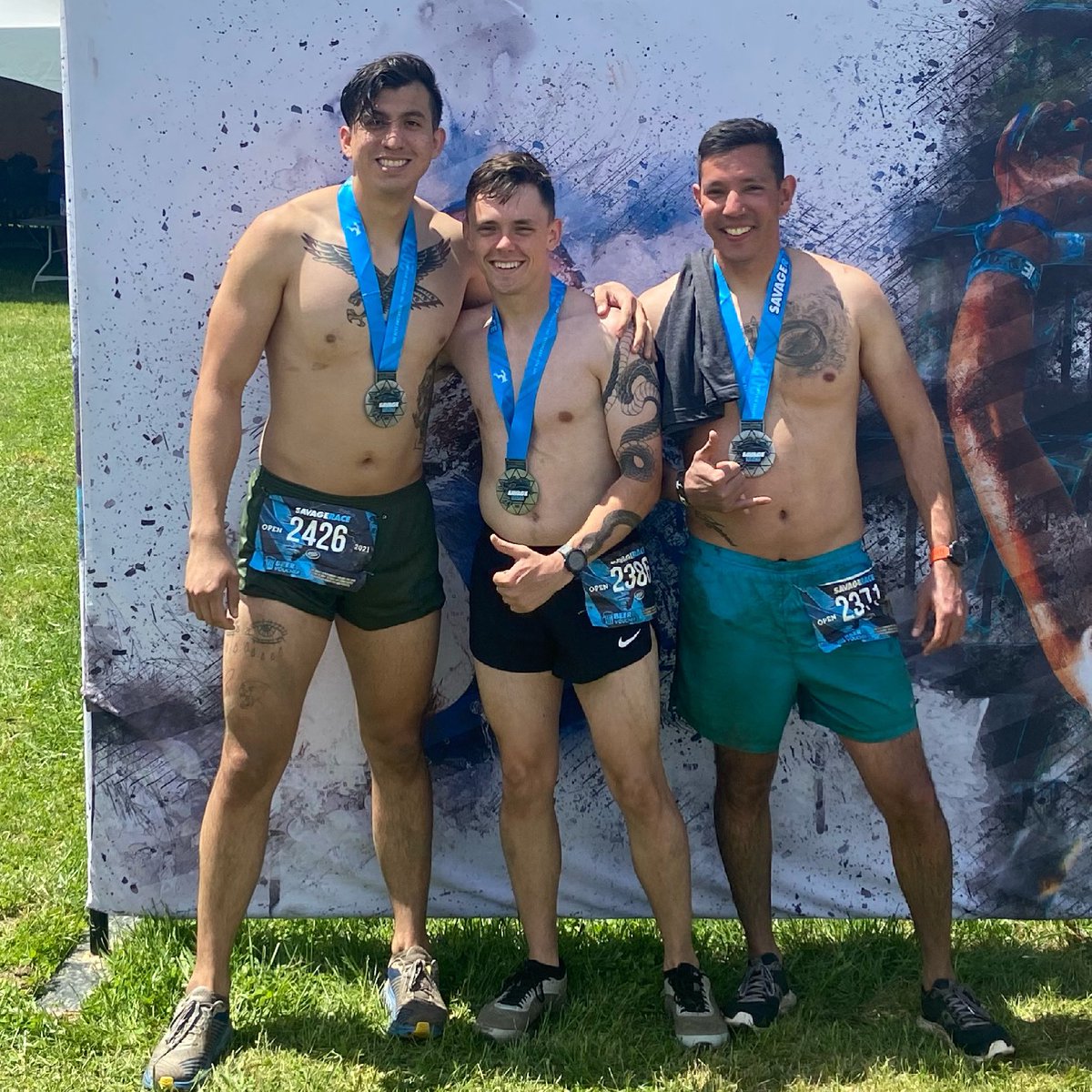 mattlucio30's tweet photo. Friends that run together, stay together ! 🏃‍♂️ https://t.co/f79jcVD16o