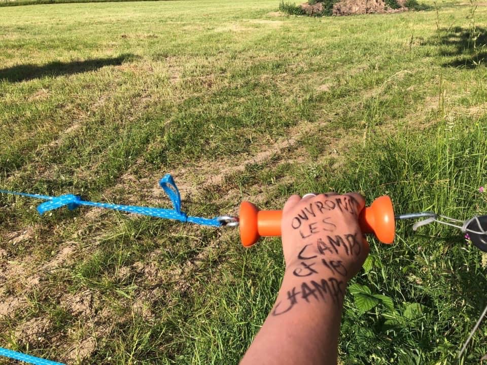 ENDHUSBANDRYNOW's tweet image. OUVRONS LES CAMPS ET LES CHAMPS
#HandsToEndHusbandry #Endhusbandry
Oppose YOUR hand for billions of paws NOW! Go, Go, Go!
You will find full user manual in your language : boucherie-abolition.com/2021/03/10/man…

Add your contribution to the map : umap.openstreetmap.fr/fr/map/hands-t…