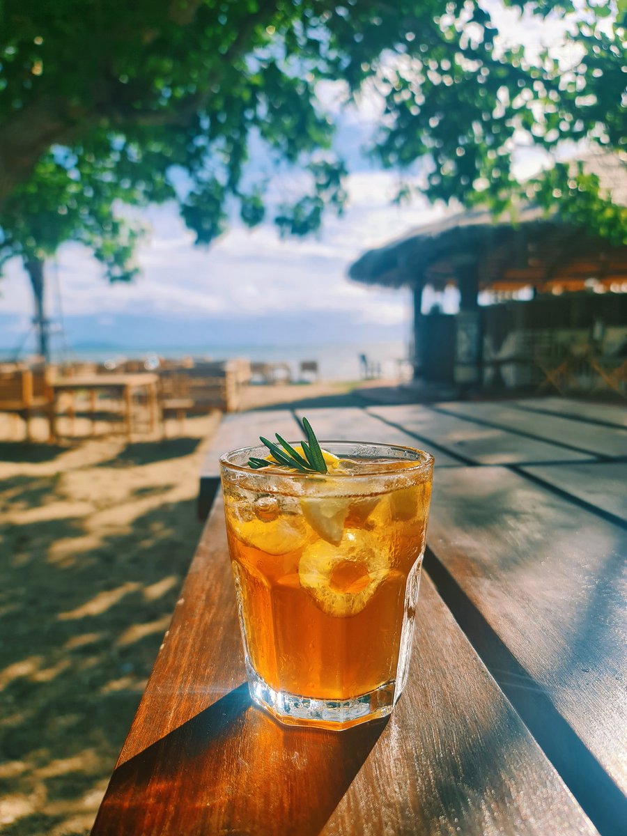 pandaandthecats's tweet photo. 🏝️💙 https://t.co/uJTuHsANKO