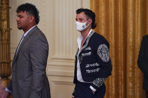 ABC7 Eyewitness News on X: #Dodgers pitcher Joe Kelly traded his jersey  for a mariachi jacket, which he later wore to the White House    / X
