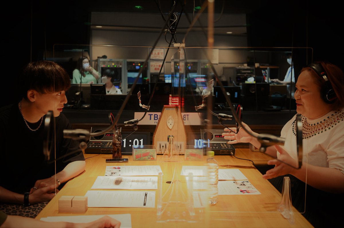 Talk About S Tweet トークアバウト Povo のコラボ企画 最近スマホで何してる 第２回は ゆいｐ おススメ電子コミック を紹介 面白い漫画だらけ ３作品紹介しますよ Radiko Trendsmap