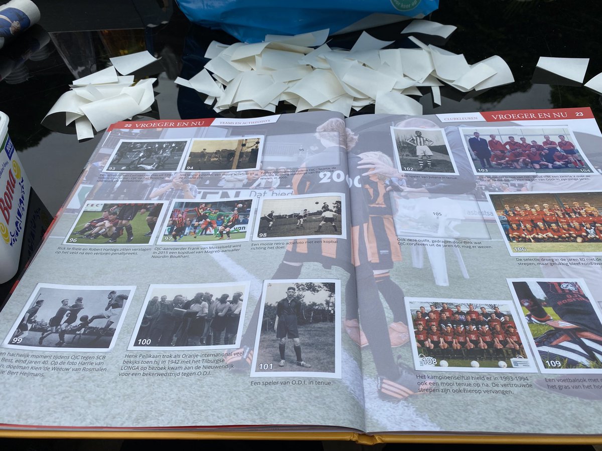 Middagje plakken in het jubileum boek. Warme gevoelens bij die prachtige club ⁦<a href="/OJCROSMALEN/">OJC ROSMALEN</a>⁩ !