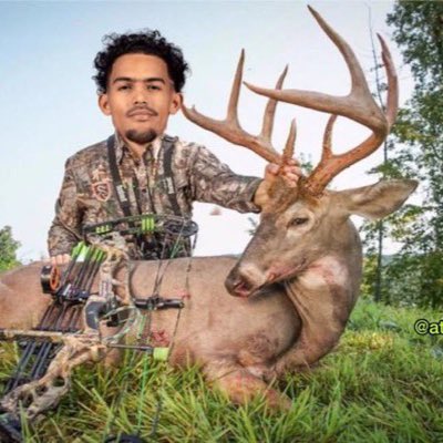 JanieAtlanta's tweet image. Oh y’all ain’t even ready for this Hawks filth coming in the A-town tonight! TONIGHT WE FIGHT! ⚔️ #BelieveAtlanta #TrueToAtlanta #BeatMilwaukee #BBQtheBucks (Plz play Trae if ur able🙏🏼)