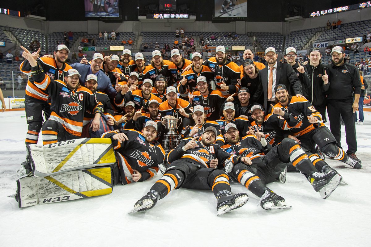 FWKomets's tweet photo. Hey Fort Wayne - It wasn't a dream
#KellyCupChampions21 https://t.co/zuwsuzWeSa