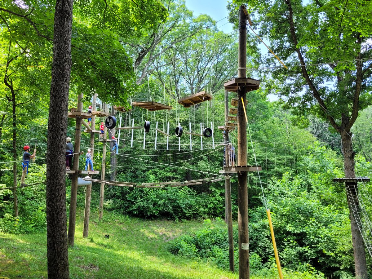UICOMPEM's tweet photo. What a wonderful annual program retreat this week! Great time getting to know our amazing group on new interns through team building and high ropes challenge course! https://t.co/SIxWDcvjtV