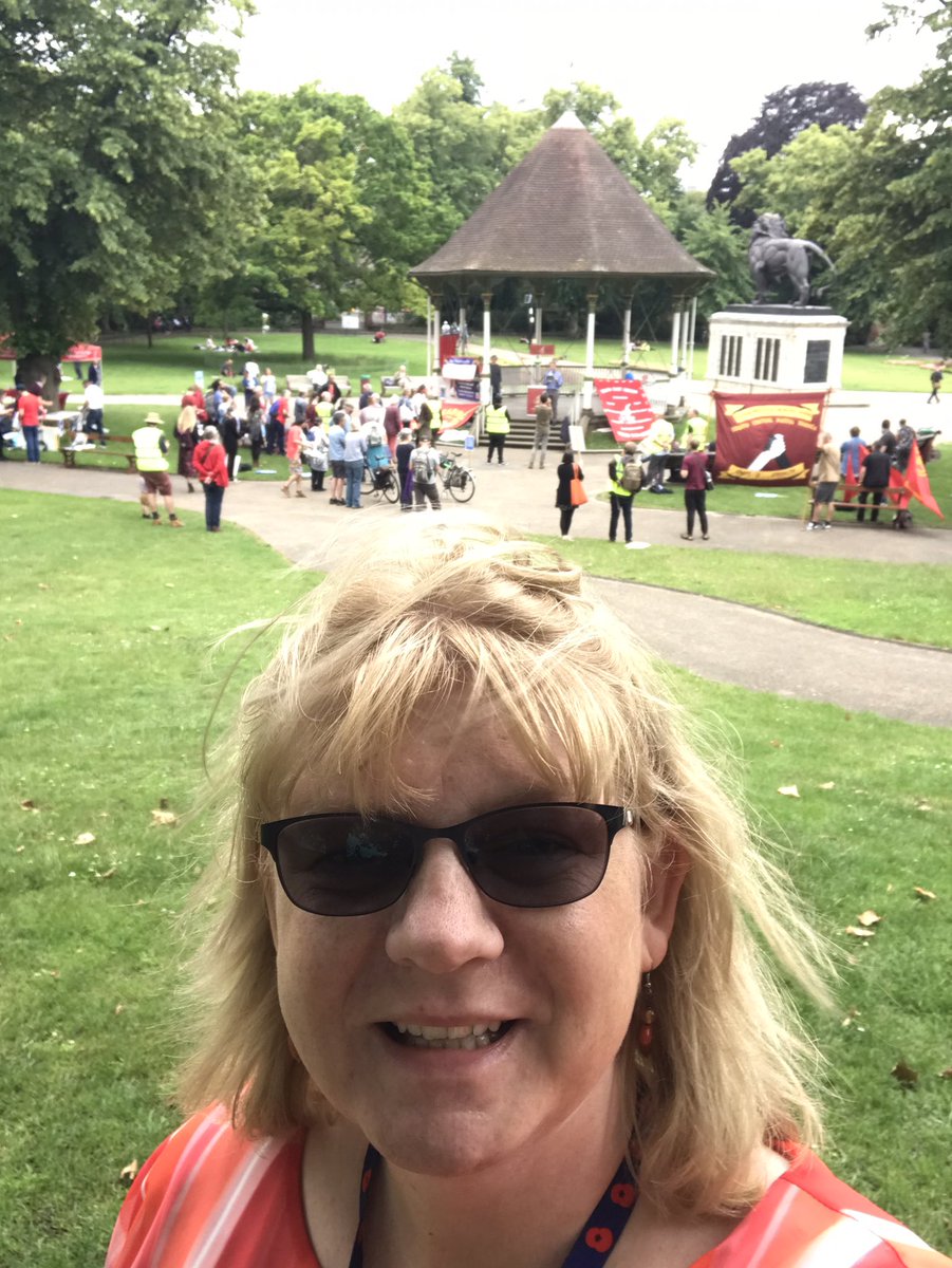 kathyunitese's tweet photo. Fabulous rally today in #Reading @ReadingTuc &amp; @ReadingLabour joining us to celebrate 73 yrs of #OurNHS well done @jessssyp for a fabulous event #strikefor12 #KingdomSecurityStrike @sarahcarps @unite_southeast @UniteinHealth @unitetheunion https://t.co/YFR5GcqDIx