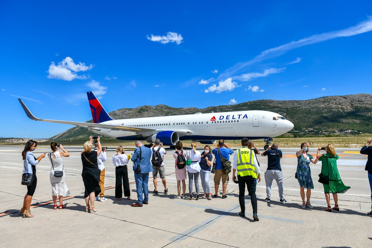 DeltaNewsHub's tweet photo. Our inaugural @delta flight to #Croatia landed at Dubrovnik Airport today – the first new European destination we’ve added to our map since 2018! Croatia is open to U.S. travelers who can connect four times a week from @JFKairport https://t.co/pGcLeMV4be