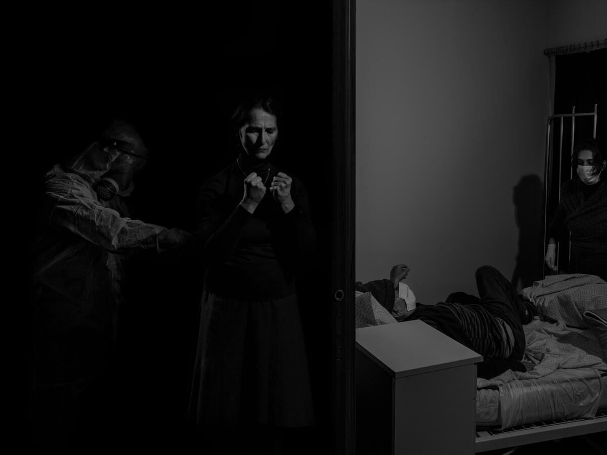 Photography and art consultant Sophie Wright speaks to Alex Majoli about his latest book Opera Aperta, a continuation of the photographer's exploration of life's theatricality: bit.ly/3pW8728

© Alex Majoli / Magnum Photos