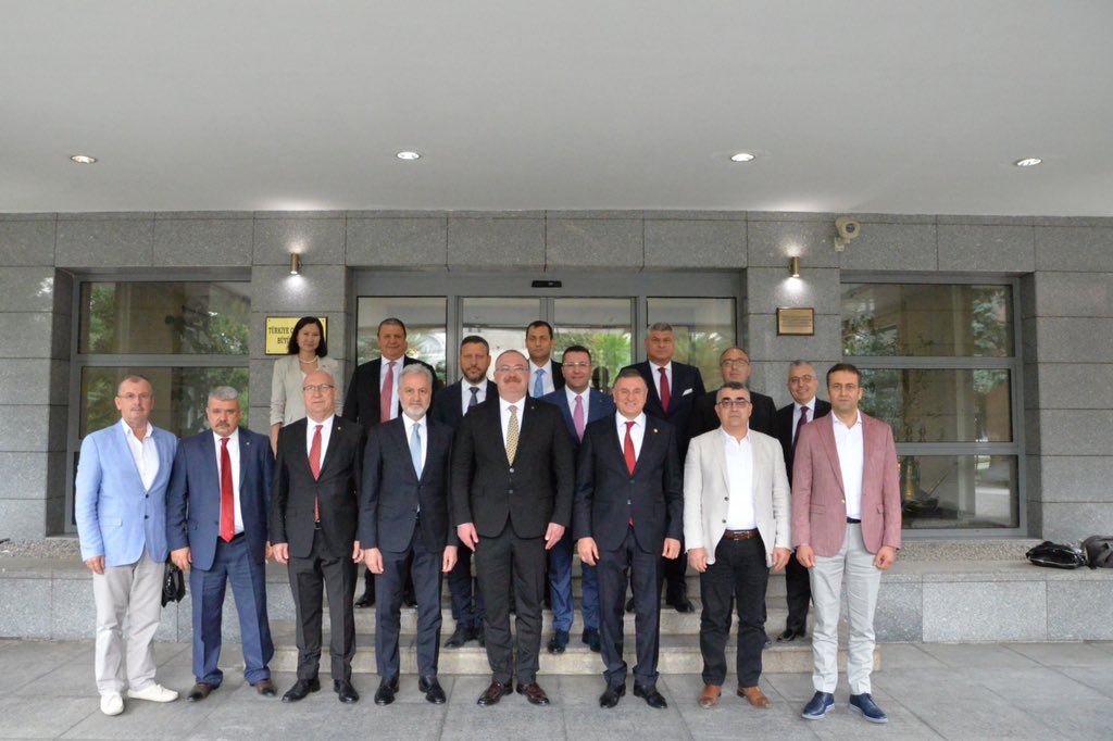 Lütfü Savaş