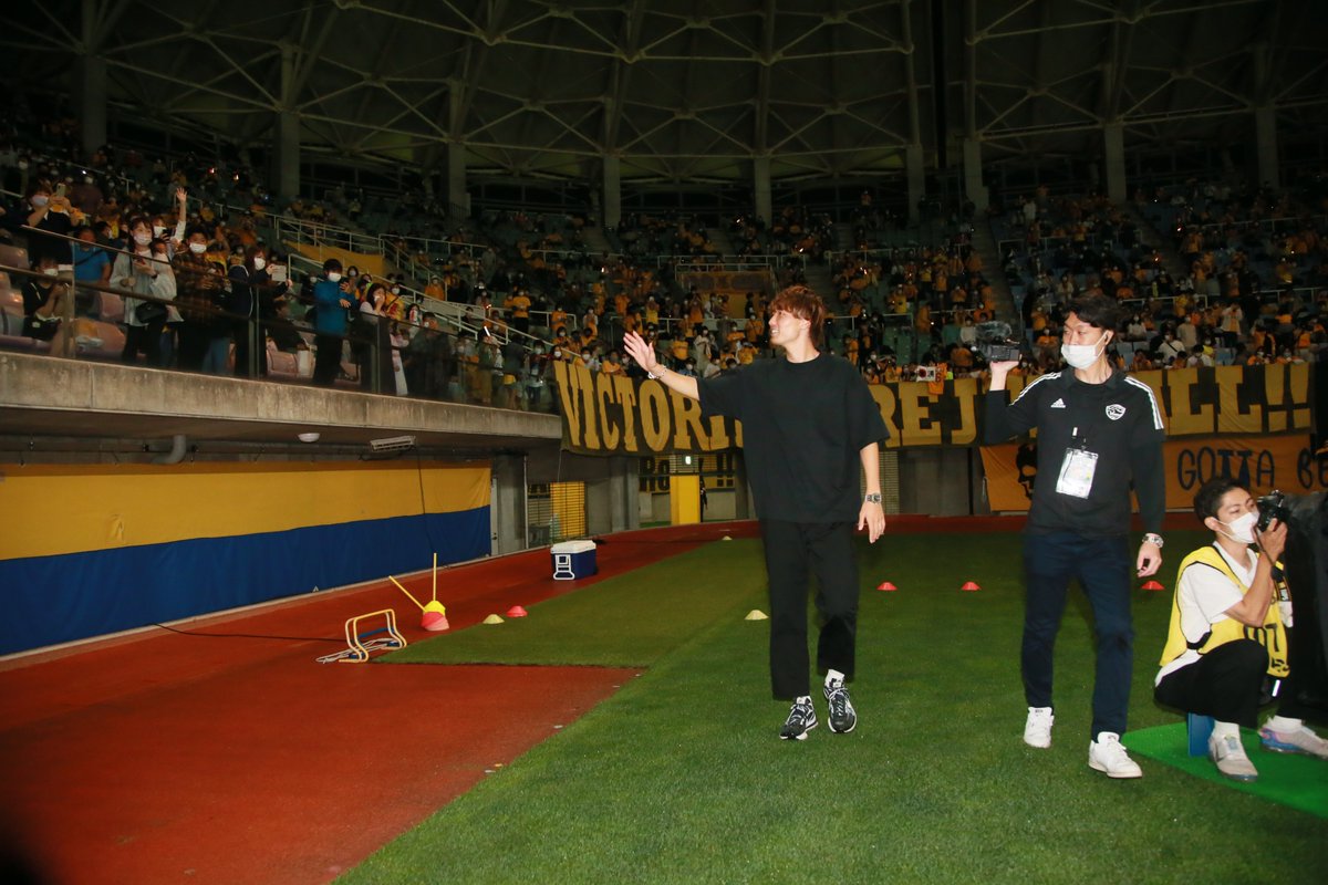 明治安田生命J1 #21浦和】 2018シーズンに在籍した #板倉滉 選手が来場