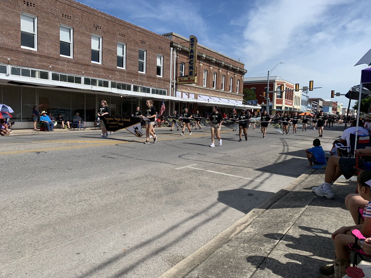 ProchnowSci's tweet image. SHS in the 4th of July Parade! @SeguinHSTx @SeguinISD