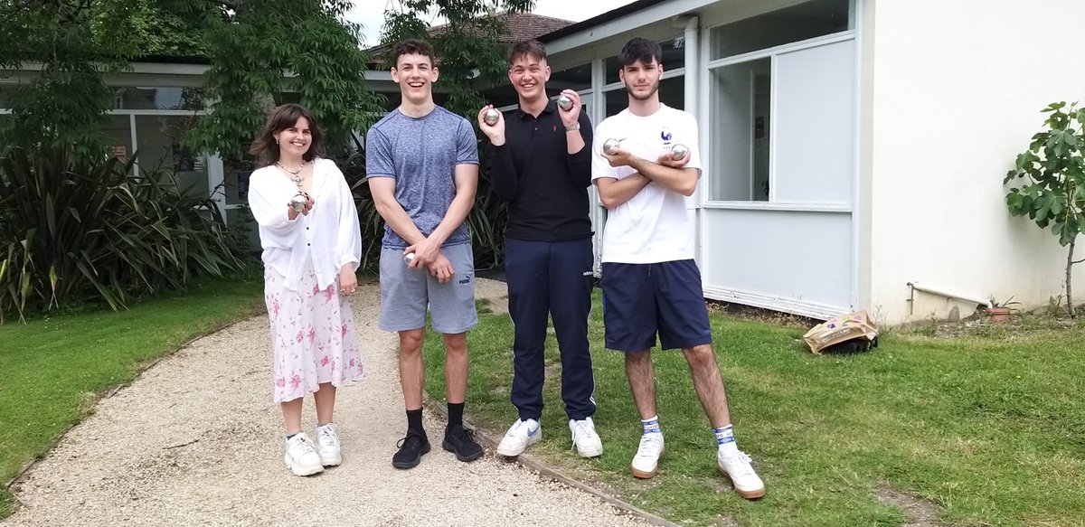 bryanstonmfl's tweet photo. A lovely way to end the year for our French A2s - staff vs pupils pétanque! A most memorable game. We will really miss them. https://t.co/2diNnLQBDm