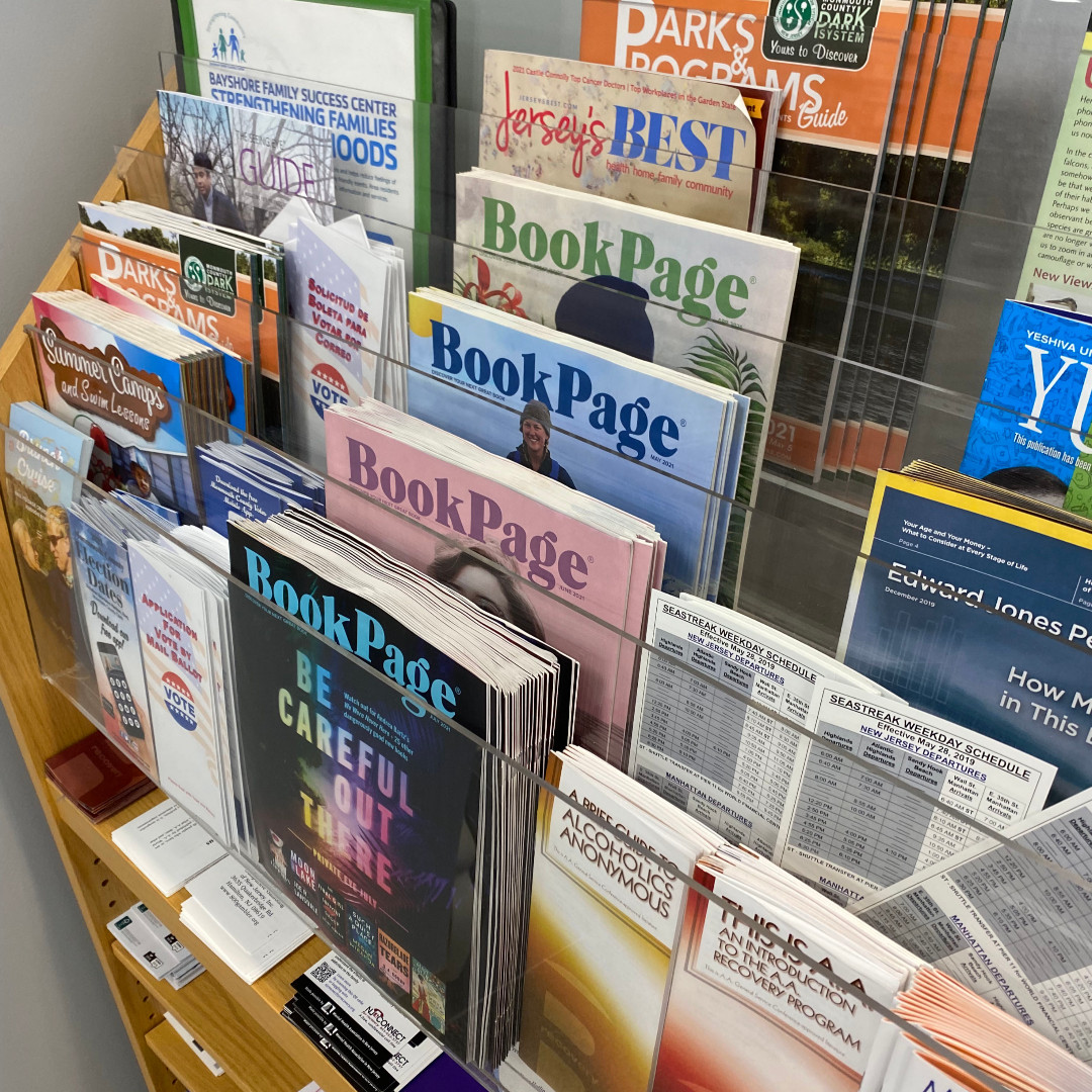 MiddletownPL's tweet photo. Looking for a preview of upcoming book releases this month? Grab the latest copy of Book Page from our free resources shelf in the Fireplace Reading Area. Find these magazines and more local resources available to take home!

#looktolibraries #mtplreads #books https://t.co/DfGne6S8LQ