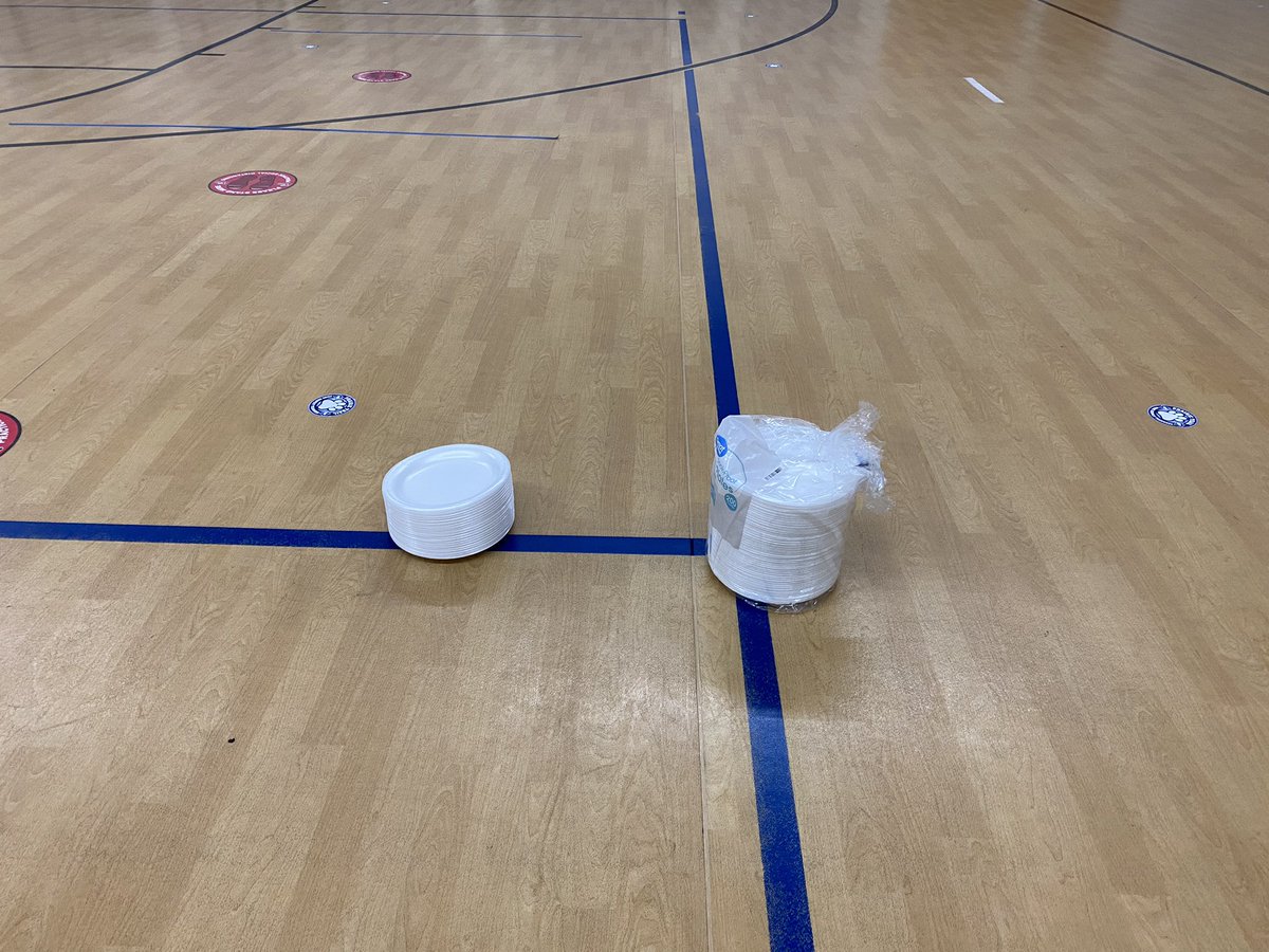 DrJonesPRT's tweet photo. Preparing for some fun to end Summer Academy!! #OlatheSA21 https://t.co/cuDM2gAeG0