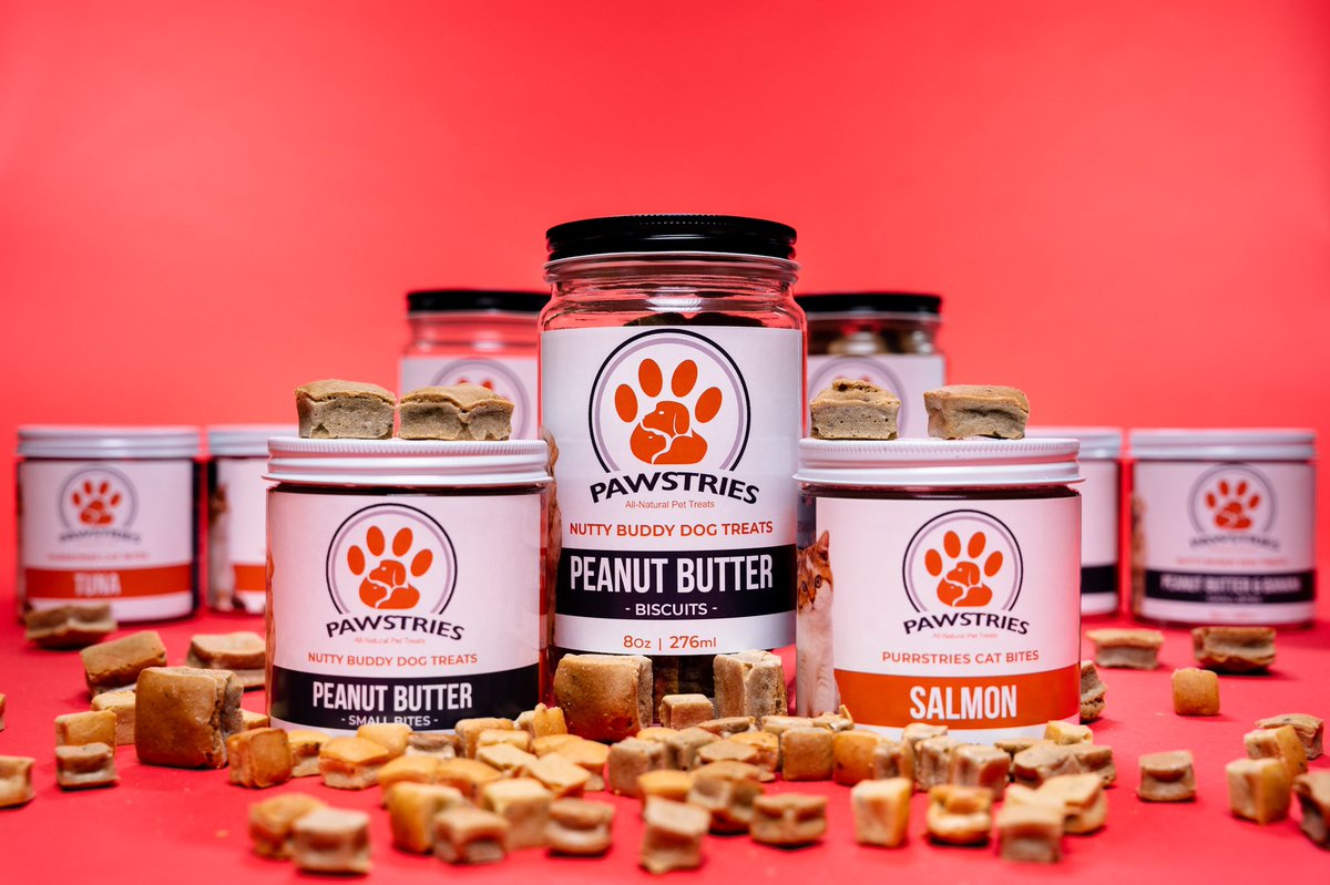 Pawstries tweet media