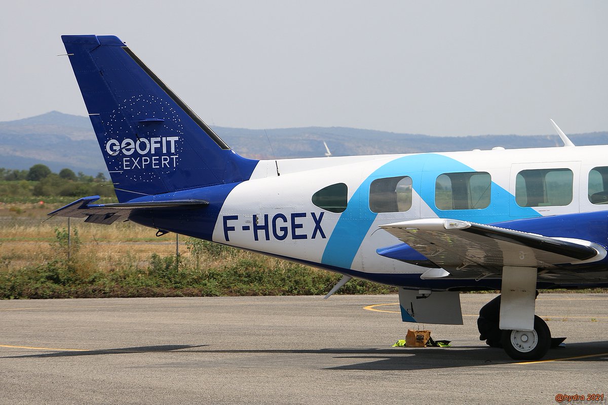 hydra_66's tweet photo. le #PiperPA31 "Chieftain" de #Geofit à #PerpignanPGF F-HGEX   @geofit_fr https://t.co/jxwrObmEBL