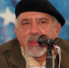 Hoy en el cumpleaños de Carlos Lanz, quiero transmitir a su familia, en especial a mi amiga y hermana de la vida; @cumare_mayi, toda mi solidaridad y cariño, tu entereza y fuerza no tiene límites, como tampoco los tendrá nuestro llamado y esperanza para que aparezca sano y salvo