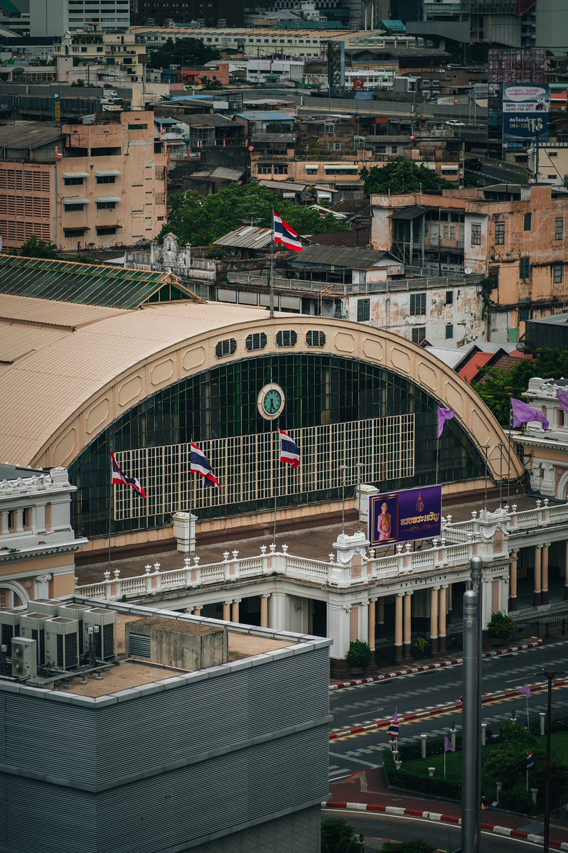 TAIKIB_ENG's tweet photo. The oldest &amp; the biggest terminal station in Bangkok https://t.co/n18ZMB2kro