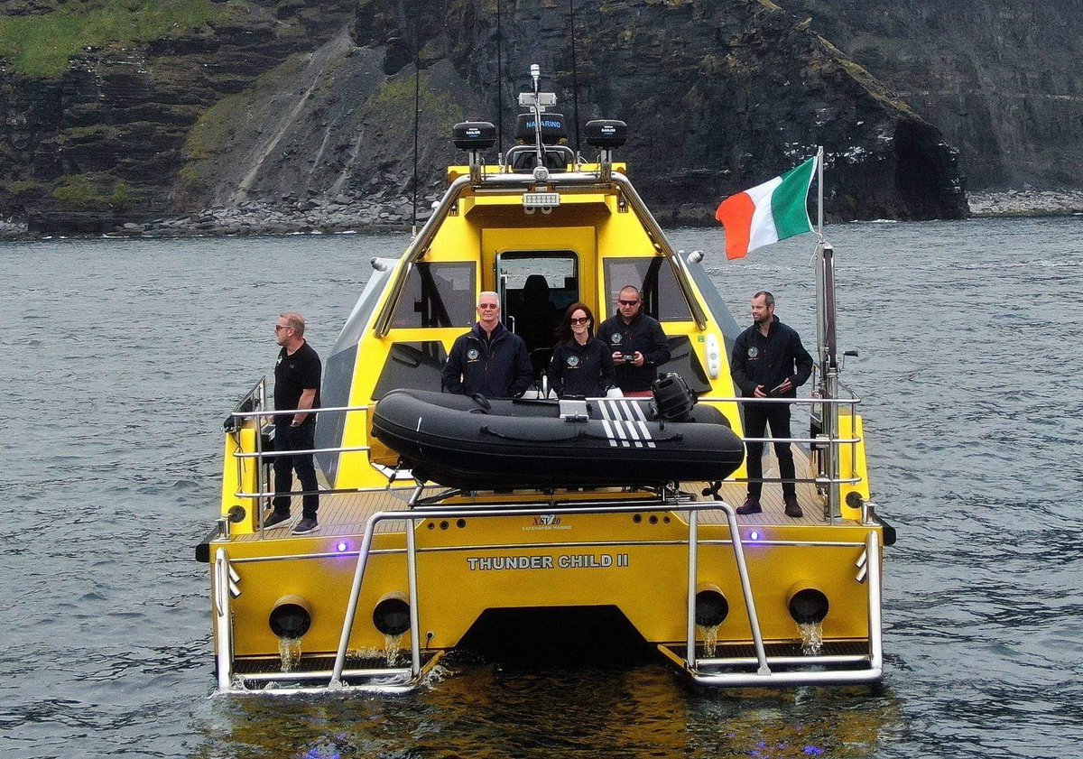 The crew on Thunder Child II on the @wildatlanticIRL @MaryP972 @captainbob76