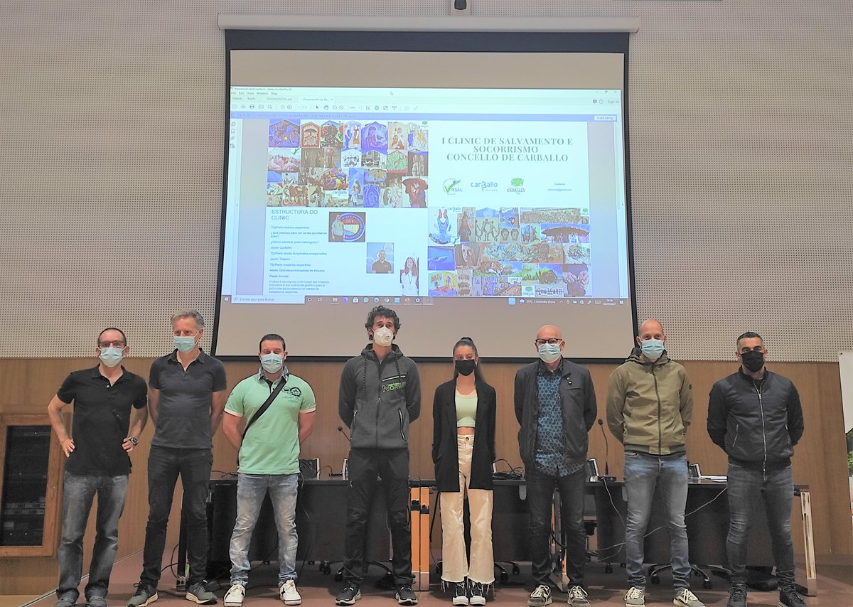 CarballoDeporte's tweet image. 🆘 Hoxe comezou o I Clinic de Salvamento e Socorrismo coa presenza dos concelleiros @XRegueira e Miguel Vales, colaboradores do club #Virsal e poñentes. Tanto hoxe pola tarde coma mañá durante todo o día completarase a formación dos/as participantes en #Razo.