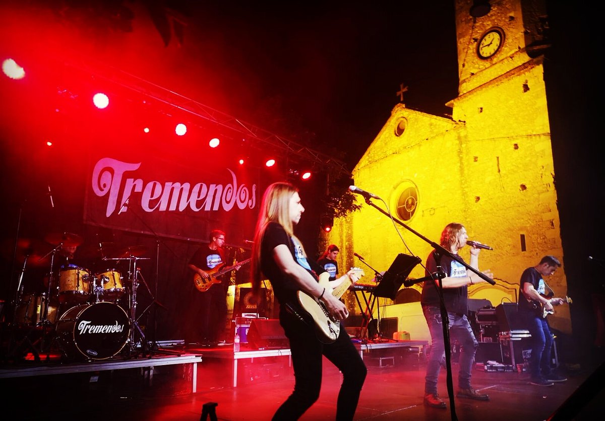 TREMENDOSrock's tweet photo. Sense música la vida seria un error.
Moltes gràcies, #Perafort! 😘🎉🎸🎶
#tremendos #tremendosversions #culturasegura https://t.co/18aiY9NMnS