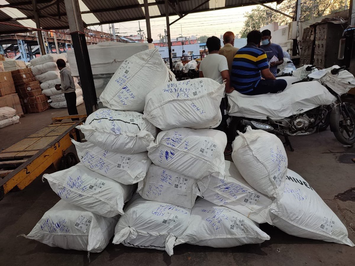 We provided medical resources for remote areas of Nagaland which lack basic resources . These resources are provided to village council.
Oxygen Mask - 110
3 Ply  Mask - 1000
Oximeter- 50
Steamer - 20
Digital Thermometer -  15
N95 mask - 145
PPE kit - 300
Flowmeter - 10.